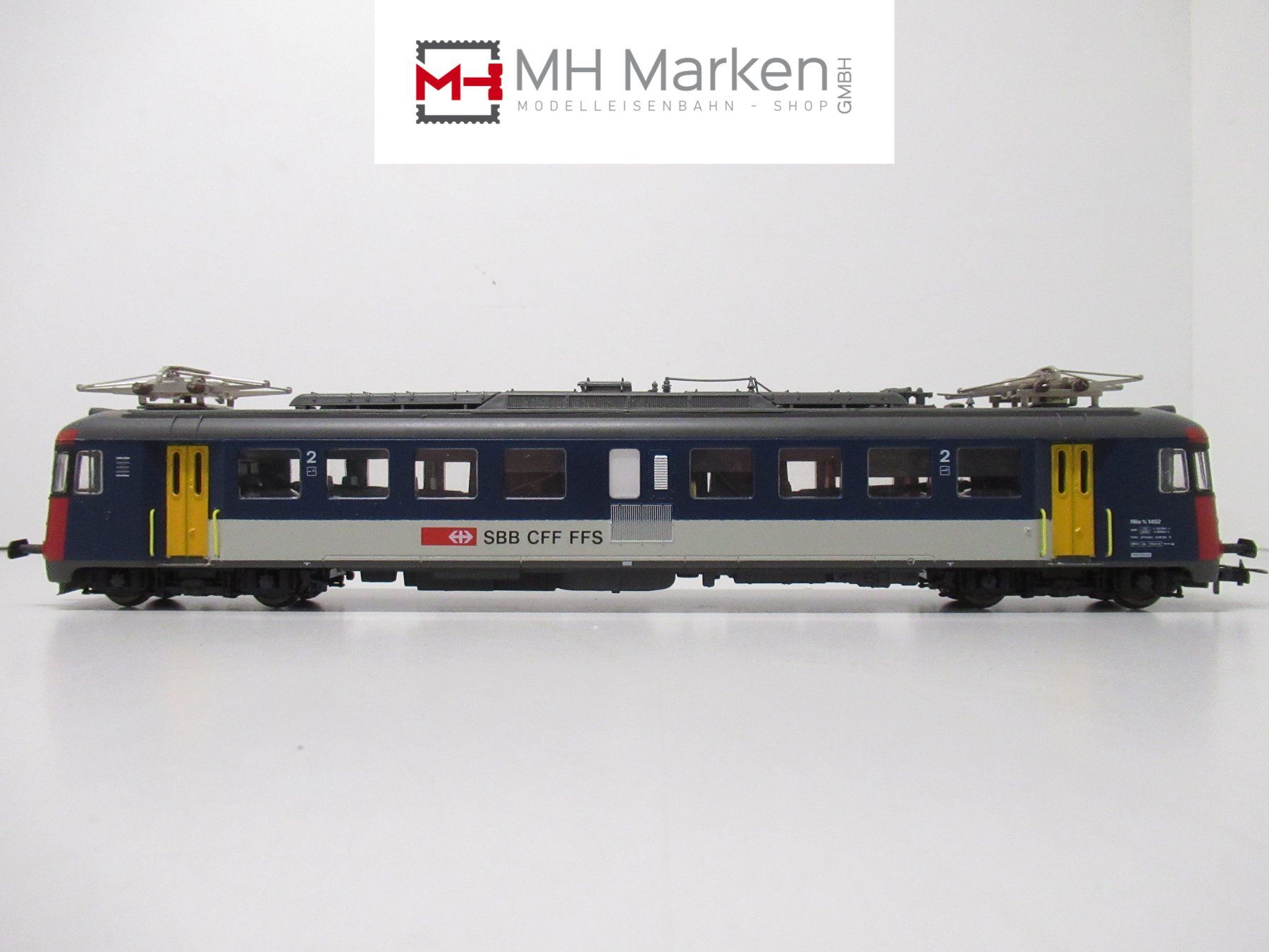 Lima Modellini di ferrovie: Lima 280311 E-Triebwagen RBe 4/4 1452 SBB CFF FFS Analog DC – Usato da Basel venduto da mhmarken
