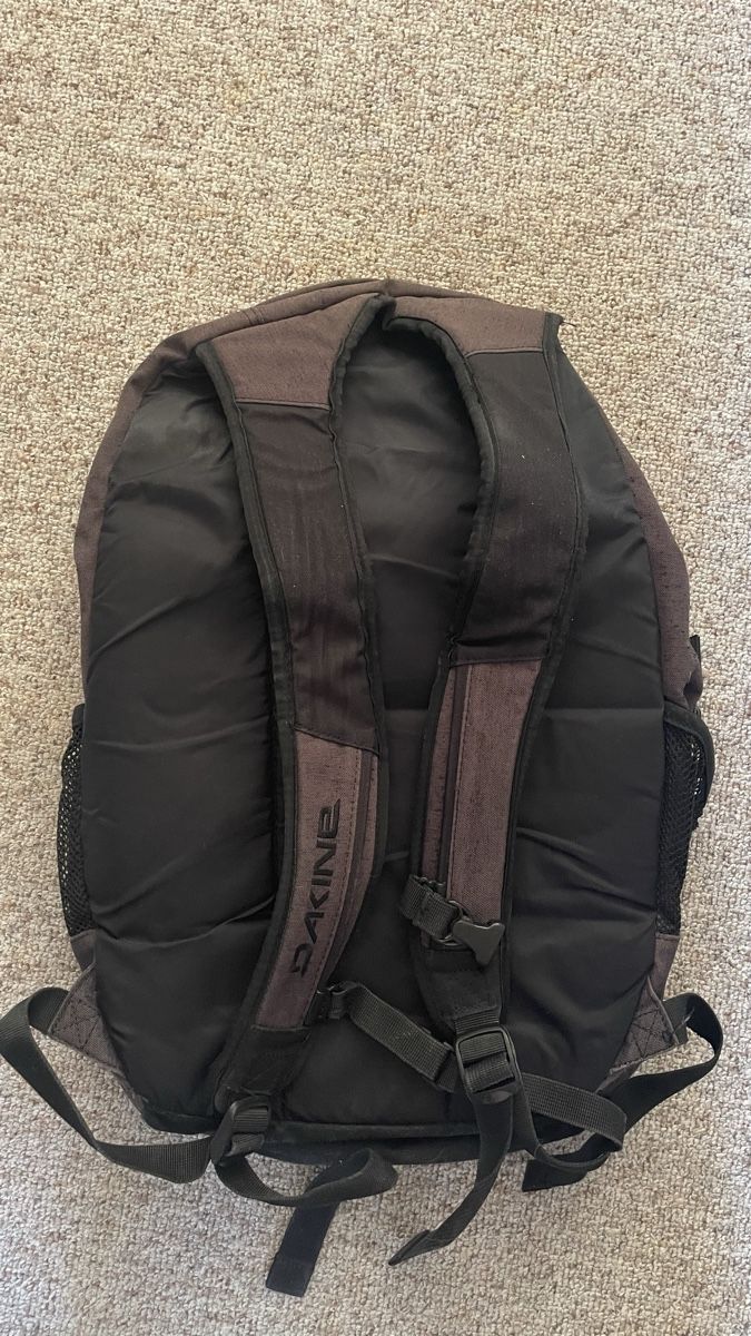 Dakine Zaini: Sac à dos Dakine – Difettoso da Châtel-St-Denis venduto da wil_hqr7 1
