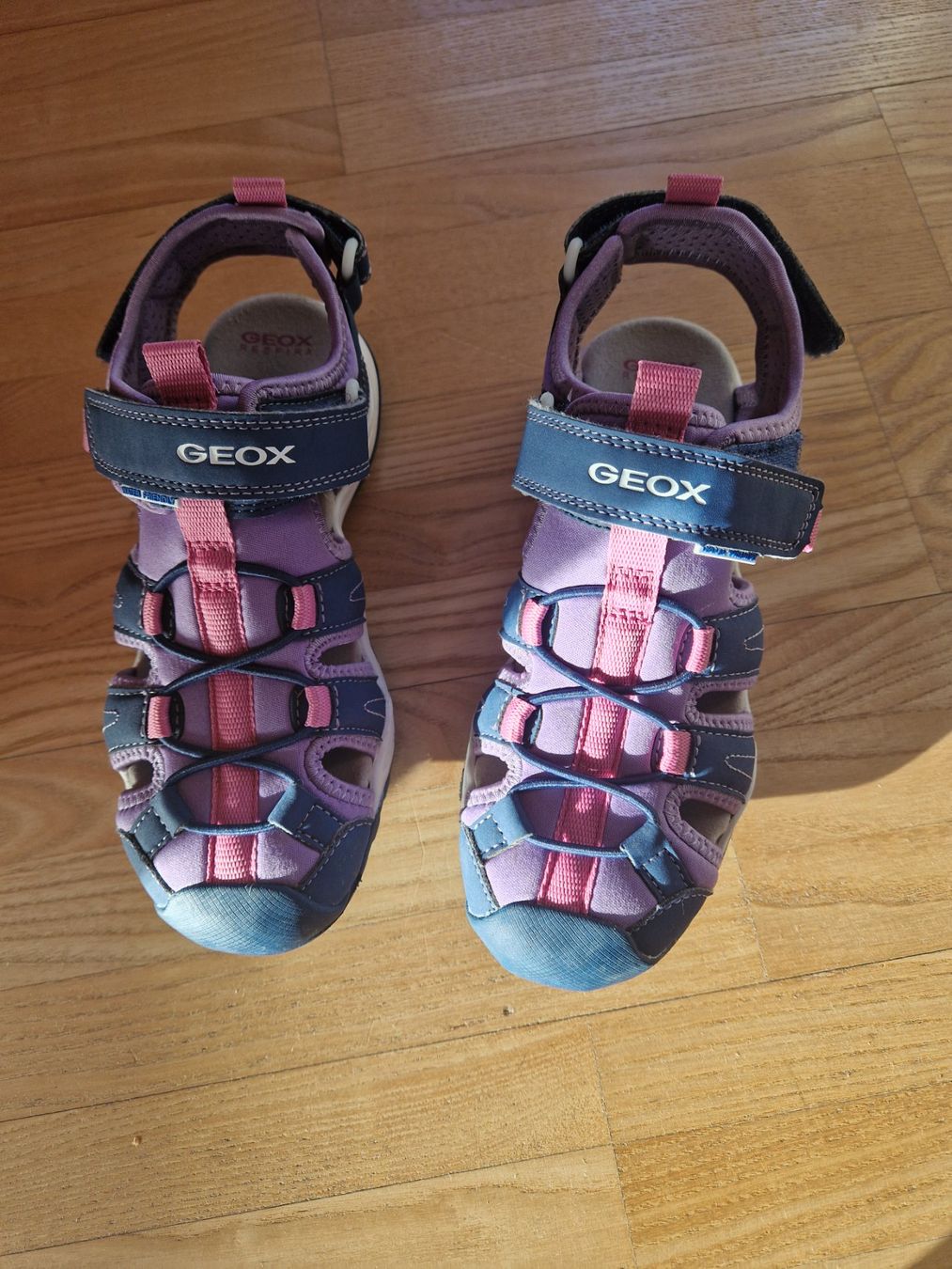Geox Scarpe per ragazze: Sommerschuhe von GEOX – Usato da Spiez venduto da Nenebueb
