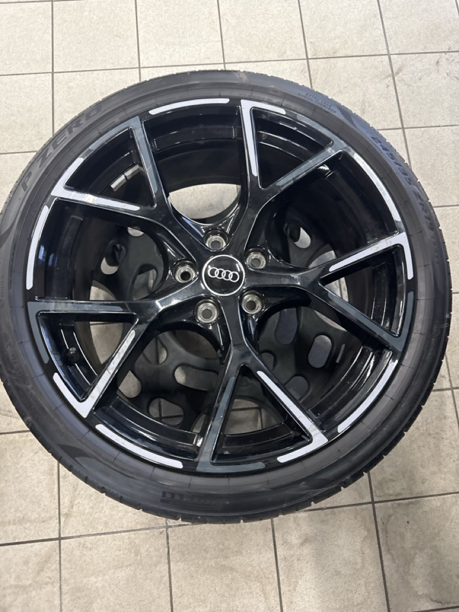 Pneumatici & Ruote complete: Audi Rs3 Sommerkompletträder – Usato da Oftringen venduto da lar_569b 4