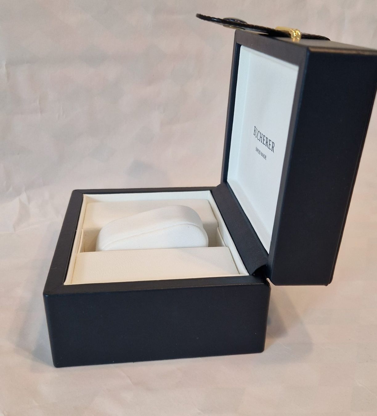 Bucherer Boîtes de montres: Bucherer Reisebox / Travelbox – D'occasion à Zürich par Valpura 1