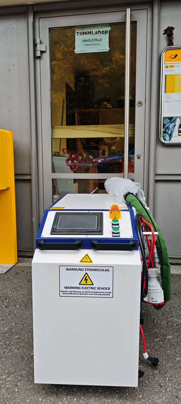 Saldatori: 1500W Multiaxis Laser – Usato da Rieden SG venduto da wer_yqc2