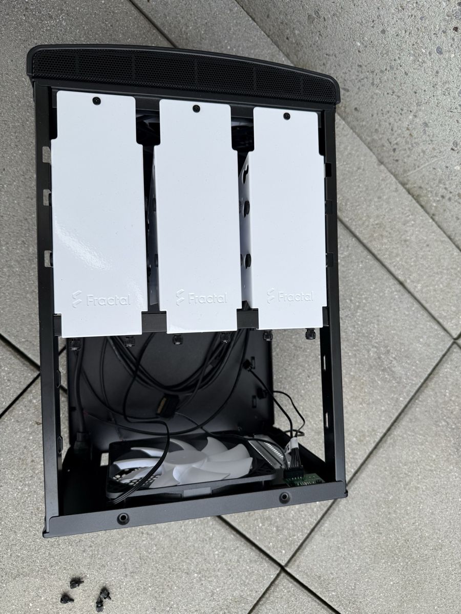 Fractal Custodie: Fractal Design Node 304 PC-Gehäuse Mini-ITX – Usato da Zürich venduto da aralex1 2