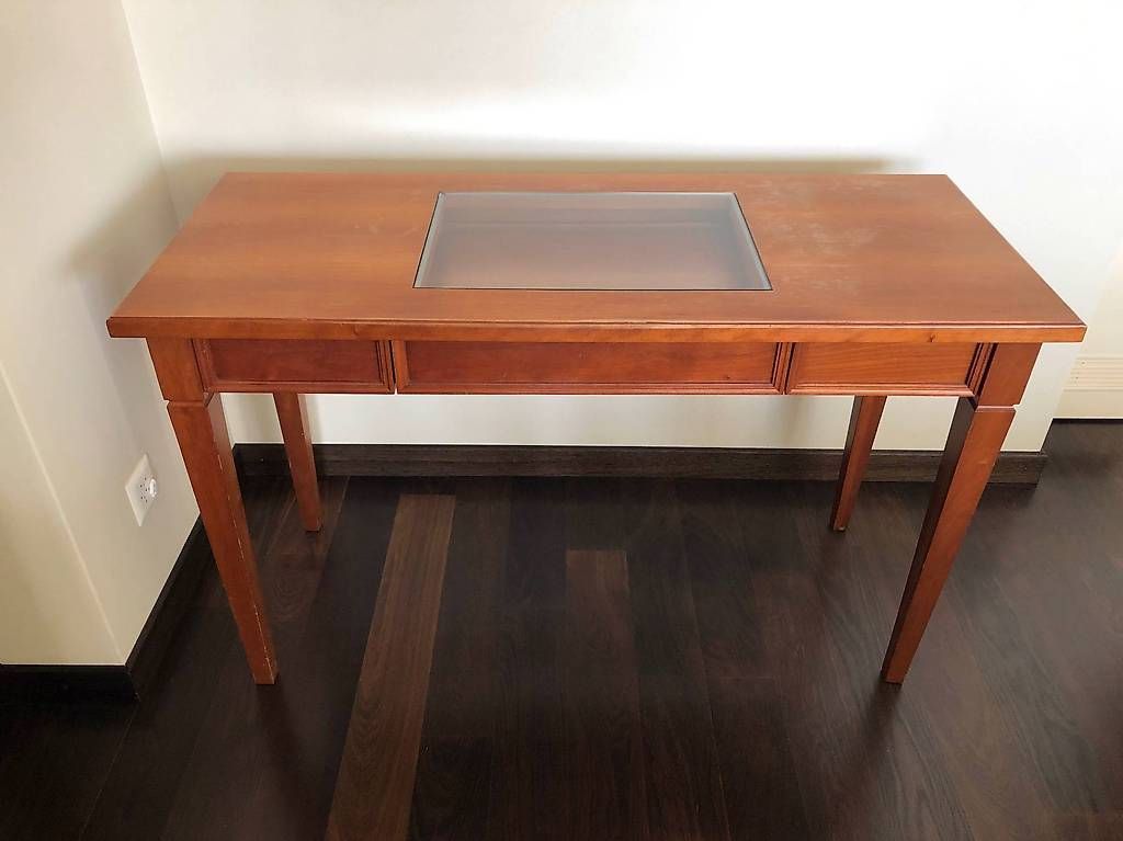 Scrivanie: Secrétaire / console / petit bureau – Usato da Montreux venduto da Gilles.Charlet 3