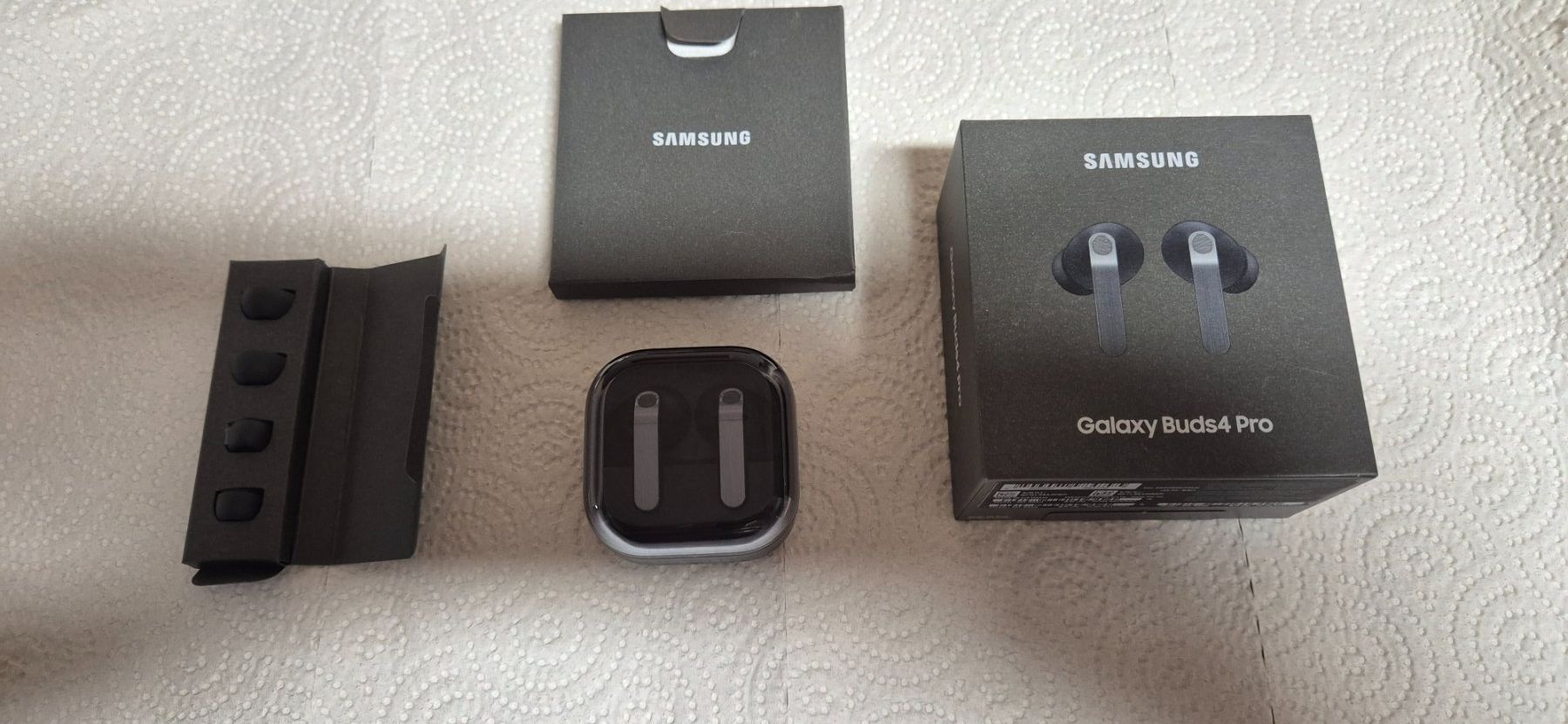 Samsung Kopfhörer: Samsung Galaxy Buds 4 Pro – Gebraucht aus Wil SG von mar_96yr 2