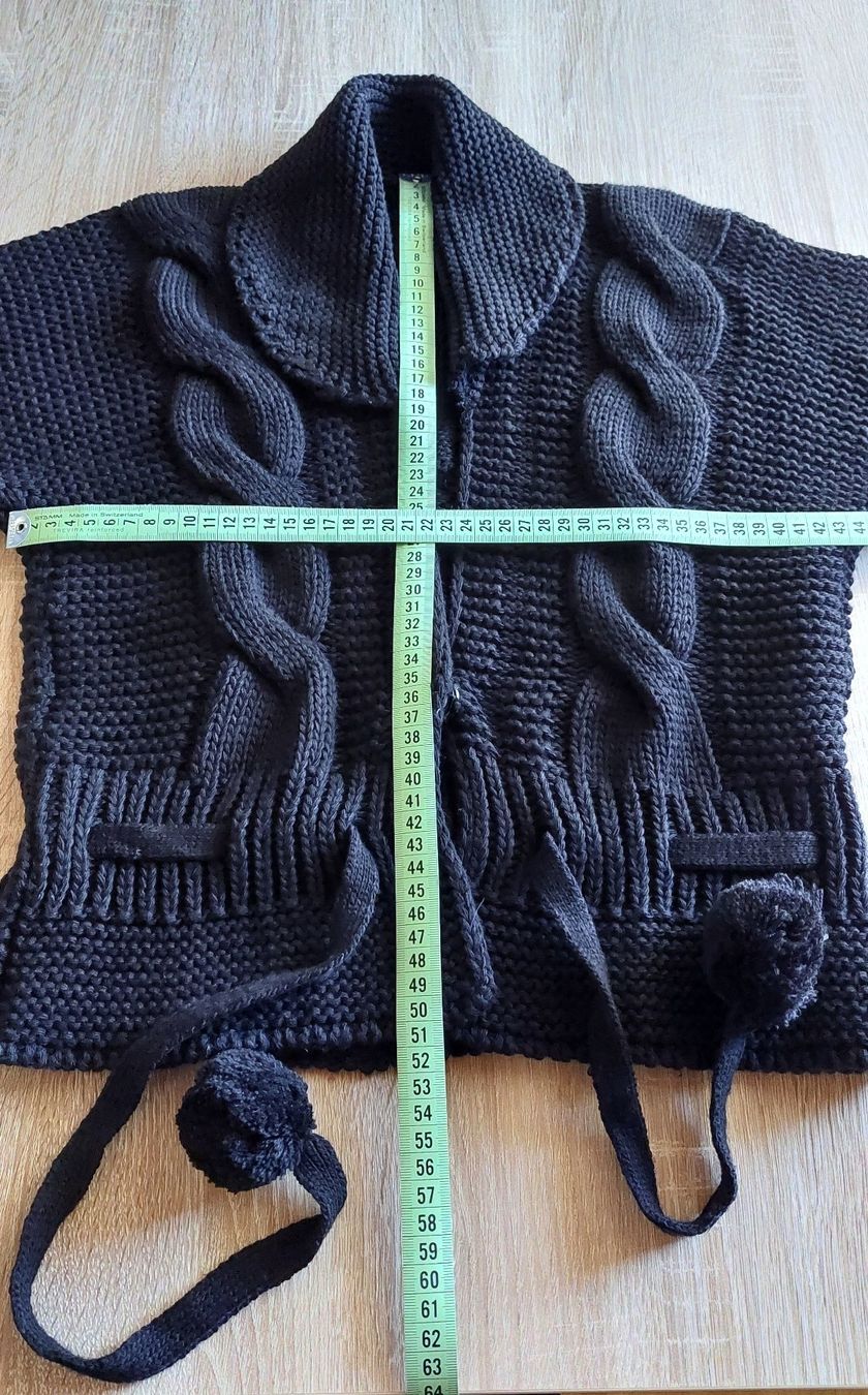 Giacche: Damen kurze warme Strickjacke – Usato da Zollikofen venduto da Blackie 2