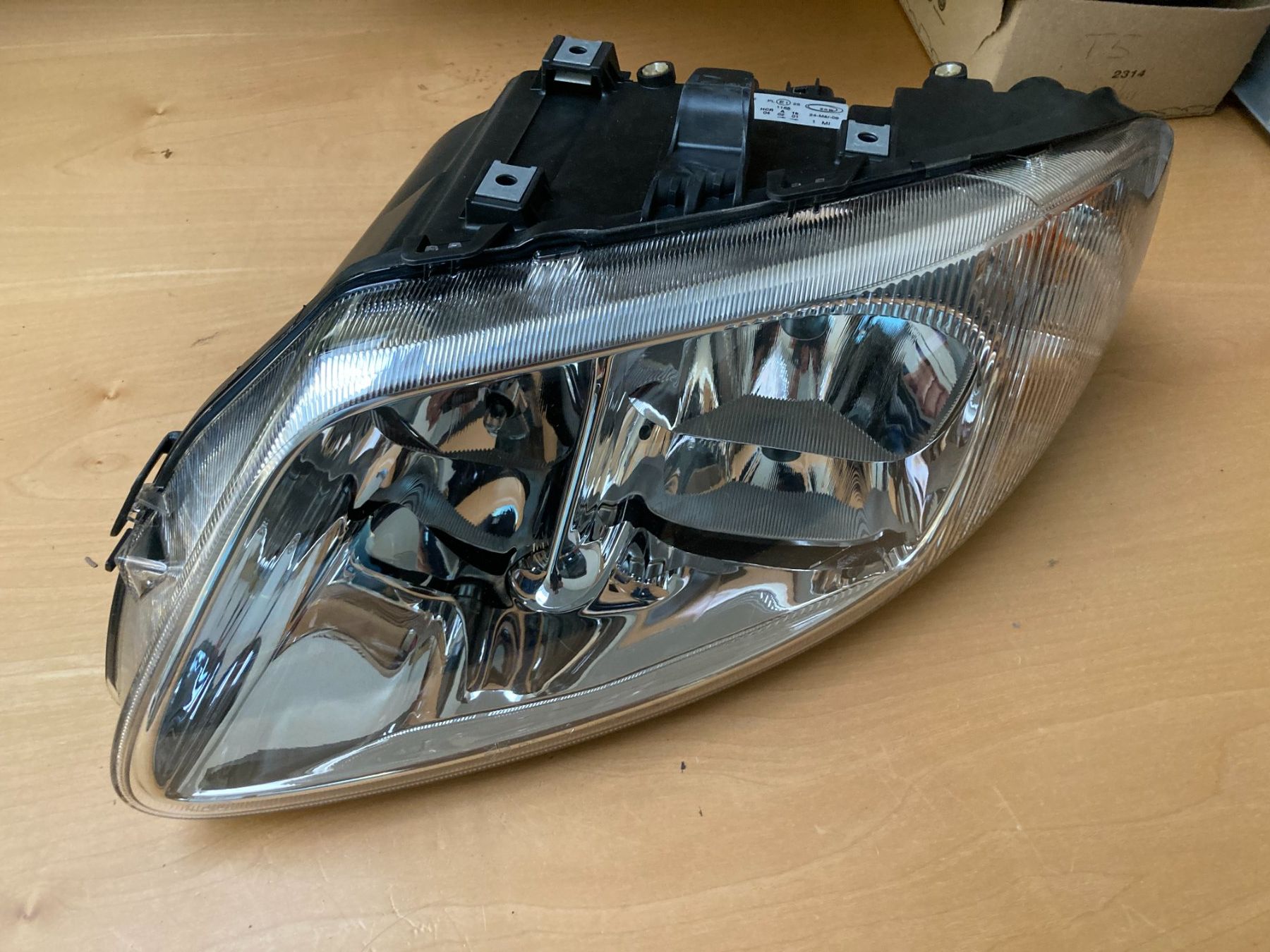 Chrysler Fari: Chrysler Voyager IV Scheinwerfer 04857703AB – Nuovo e nell'imballaggio originale da Cham venduto da WB2223 2