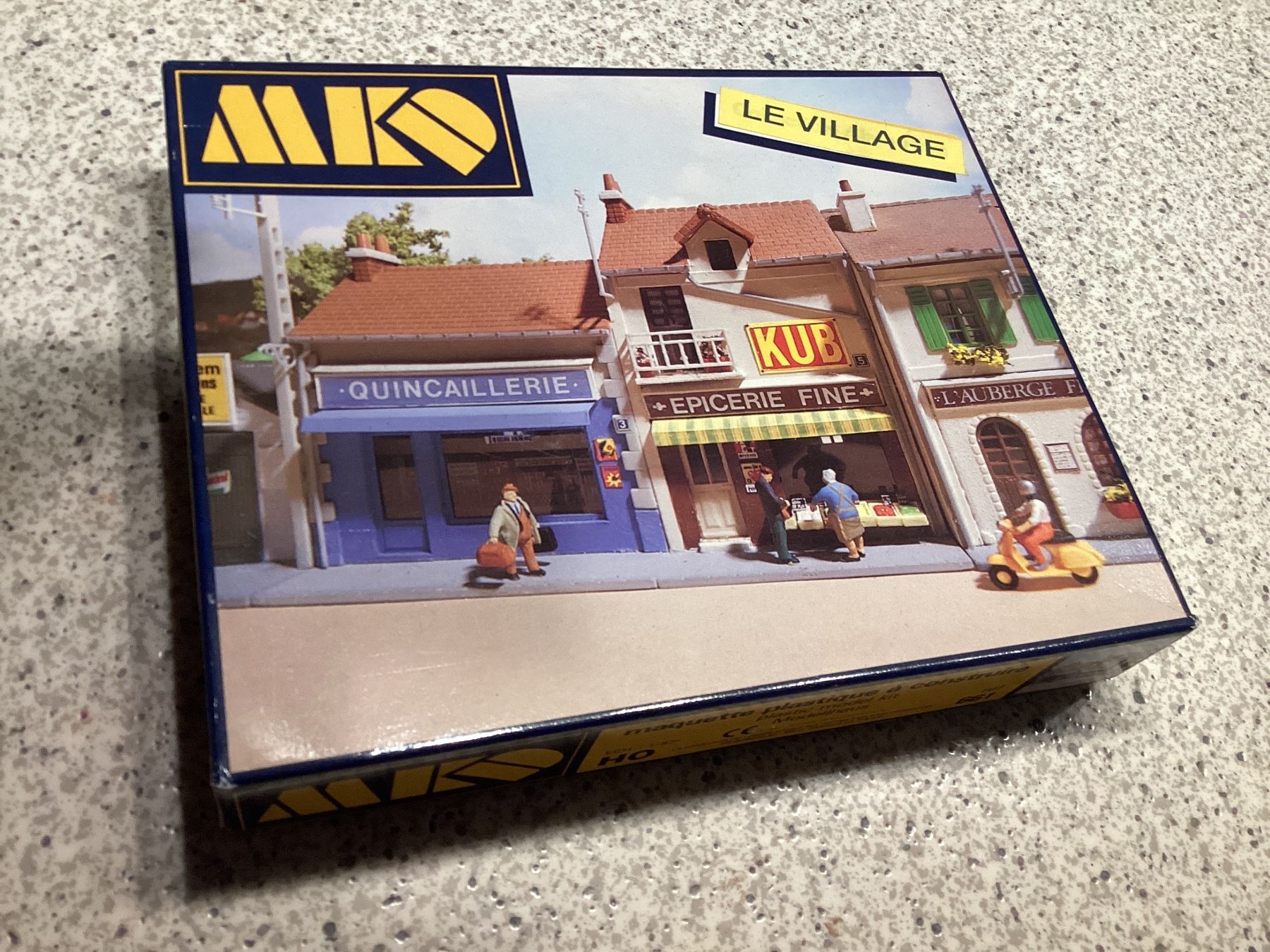 Kit di modellismo & Modellini statici: MKD Le Village 661 H0 – Usato da Bülach venduto da BTDB