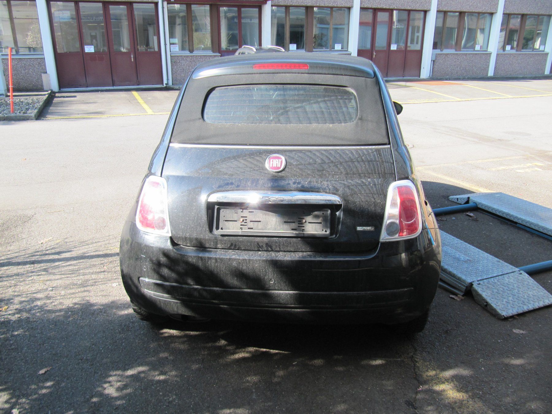Fiat Automobili: Fiat 500 1.2 Cabrio – Usato da Rotkreuz venduto da auto-bachmann 2