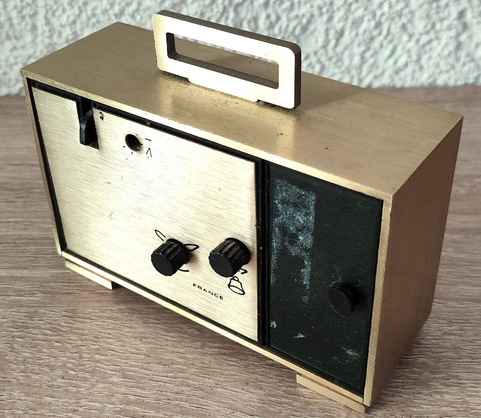 Sveglie: Wecker JAZ Electronic Gendric Vintage Reveille Electronic – Difettoso da Grandson venduto da proekt 2
