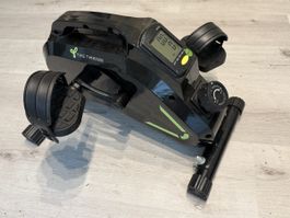 Tretmann Heimtrainer schwarz gebraucht mit Display
