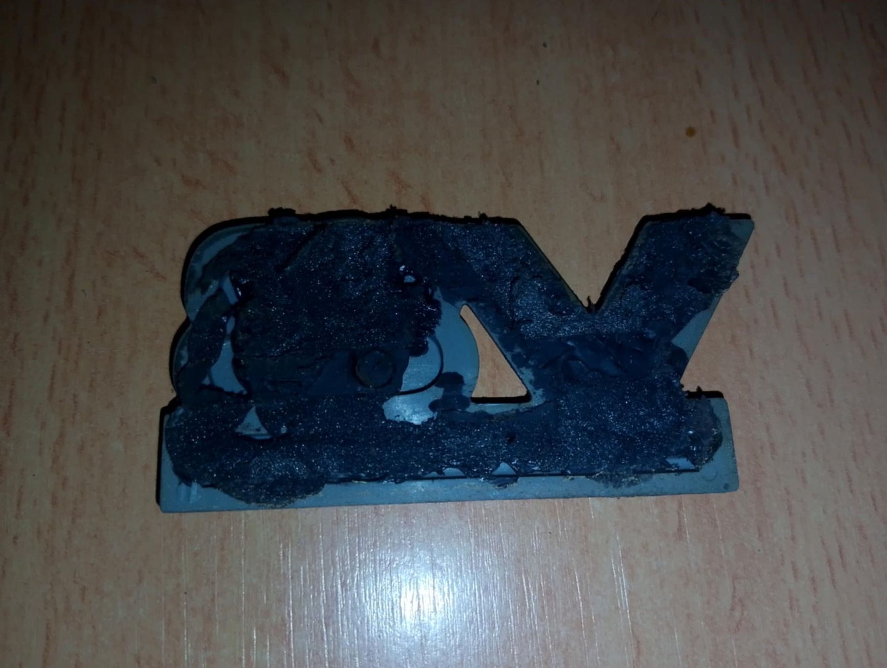 Tutti pezzi di ricambio auto: Emblem, V8 5.2 Litre MPI – Usato da Niedergösgen venduto da usc_l8gm 1