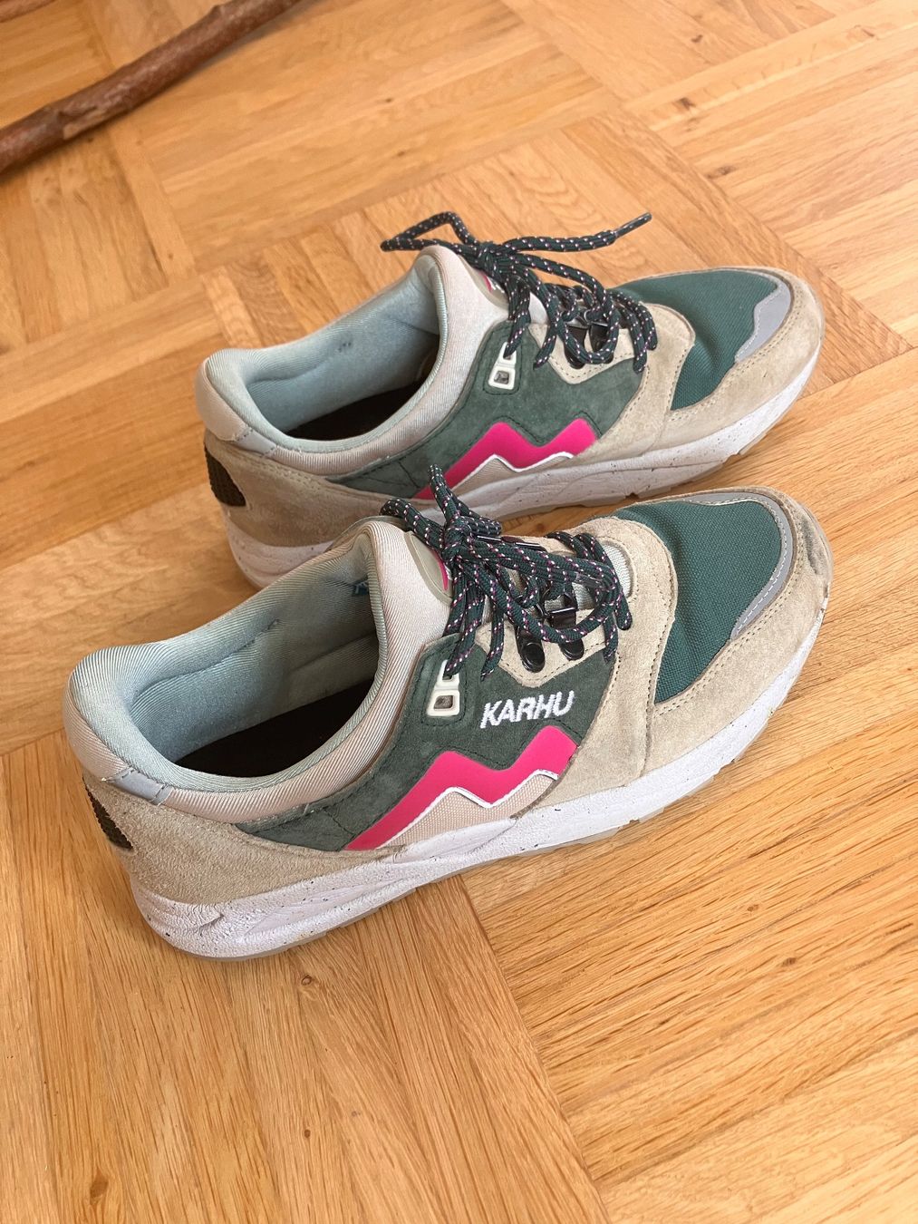 Karhu Herrenschuhe: Karhu Aria Sneaker Gr. 39.5 – Gebraucht aus St.Gallen von michel_simone