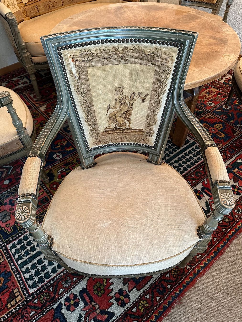 Sofas: Sofagarnitur Louis XV mit Tisch – Gebraucht aus Russikon von Cholo007 4