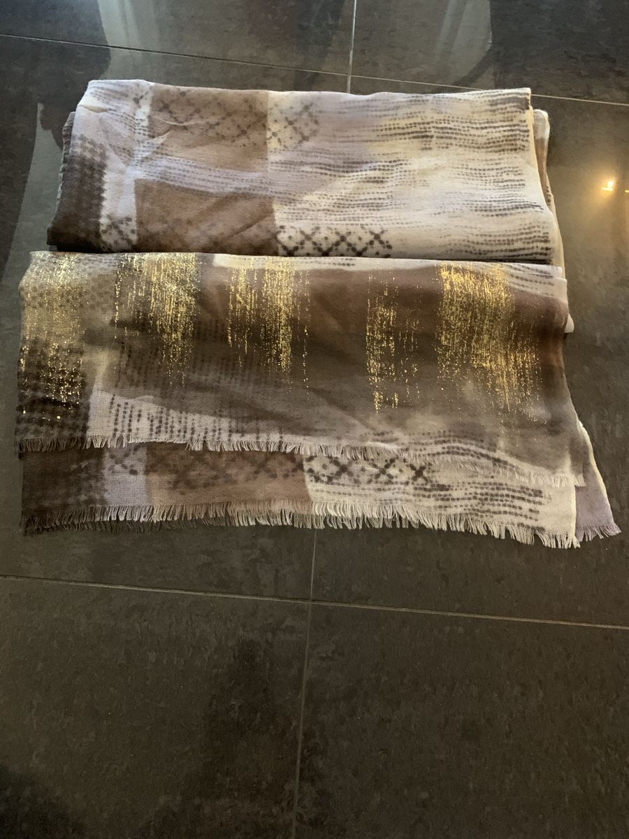 Foulards & écharpes: 19 Andreas 47 Schal – D'occasion à Bergdietikon par zor_856j 7