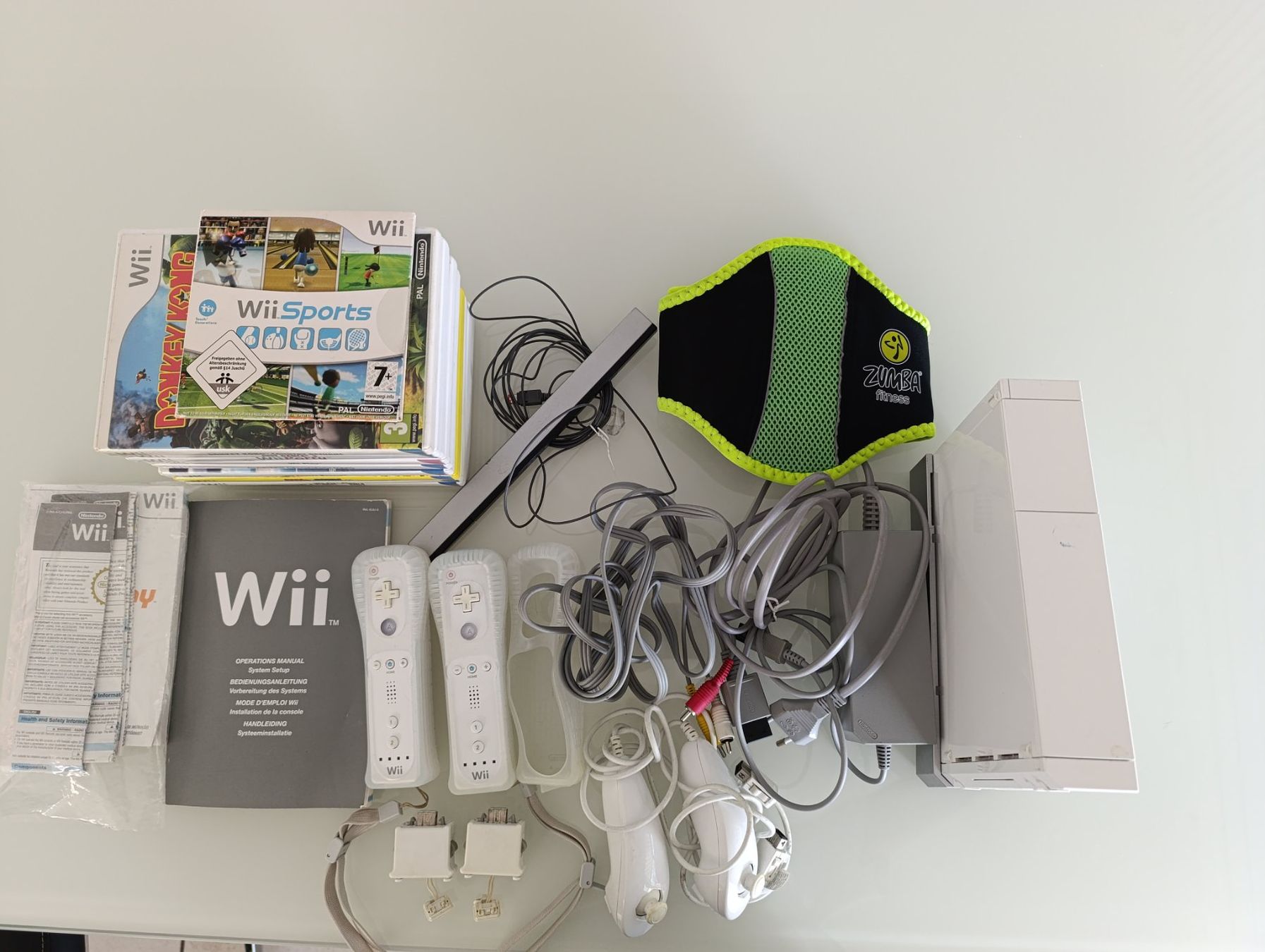 Nintendo Konsolen: Nintendo Wii + giochi+ controller – Gebraucht aus Insone von Andy.8