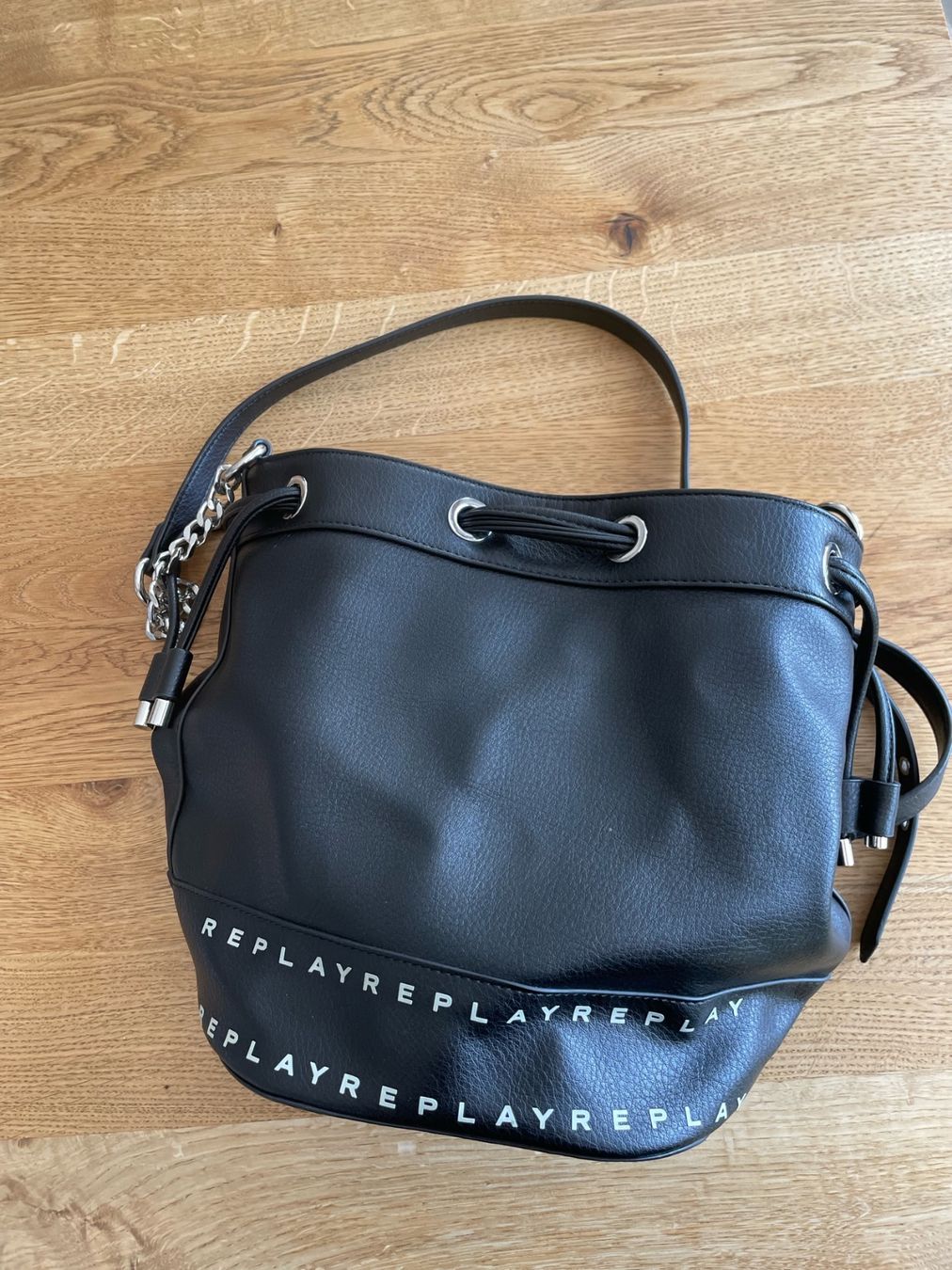 Borse da donna: Replay Beuteltasche – Usato da Uetliburg SG venduto da Joujoux02