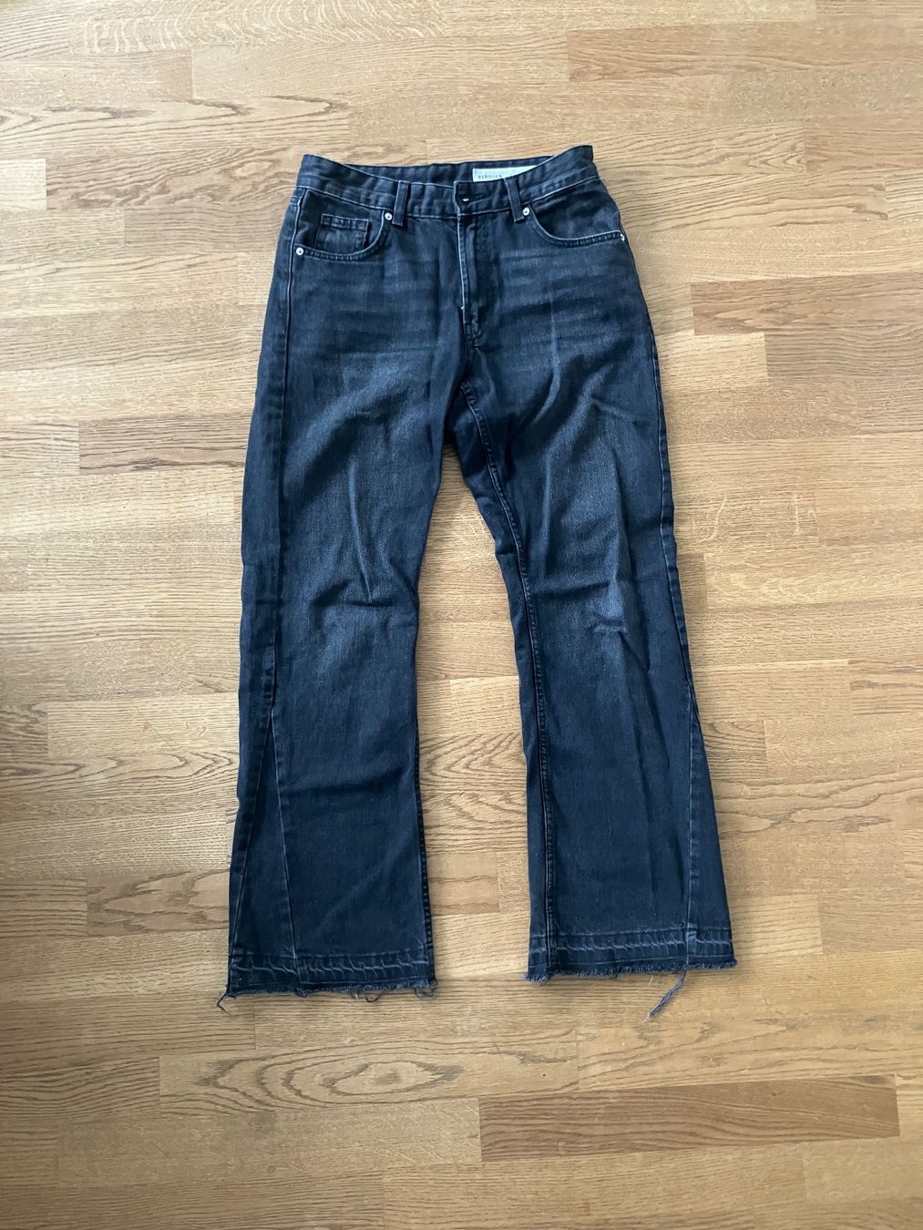 Bershka Jeans: Bershka Flared Jeans – Usato da Wauwil venduto da Petelia