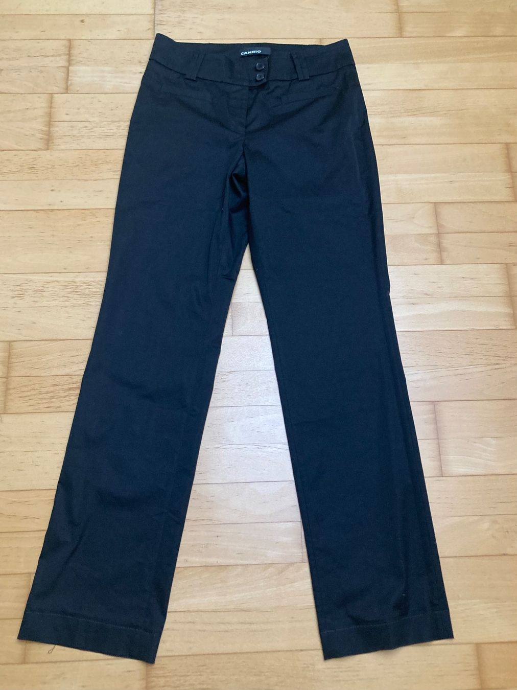Cambio Hosen: Cambio Scarlett Hose Gr.36 – Gebraucht aus Unterägeri von Jutka_04