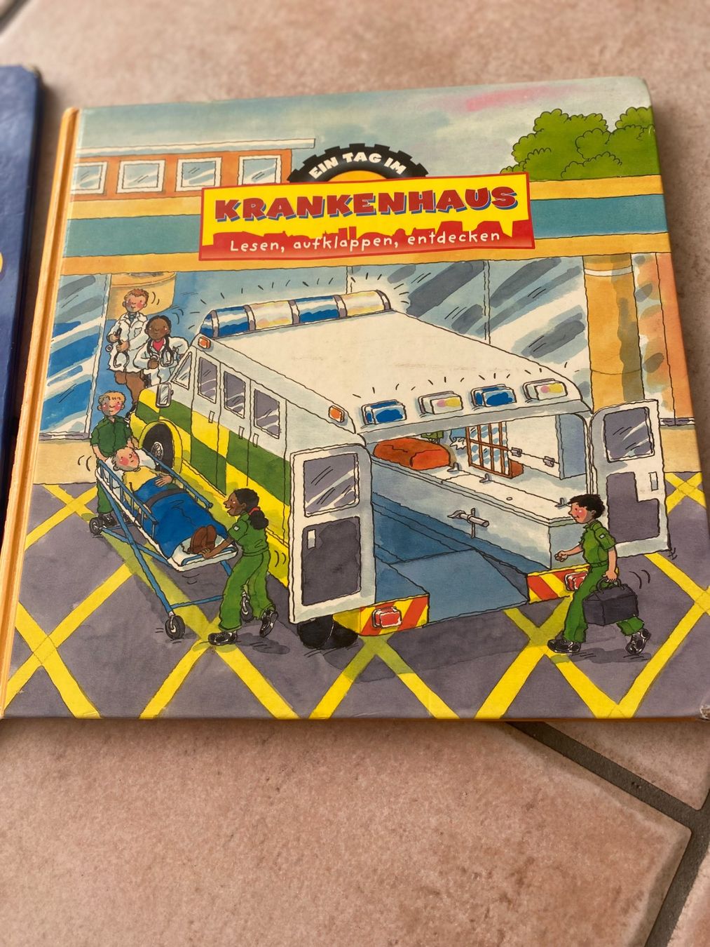 Bücher: 4 Kinderbücher – Gebraucht aus Freienstein von ErnaS01 1