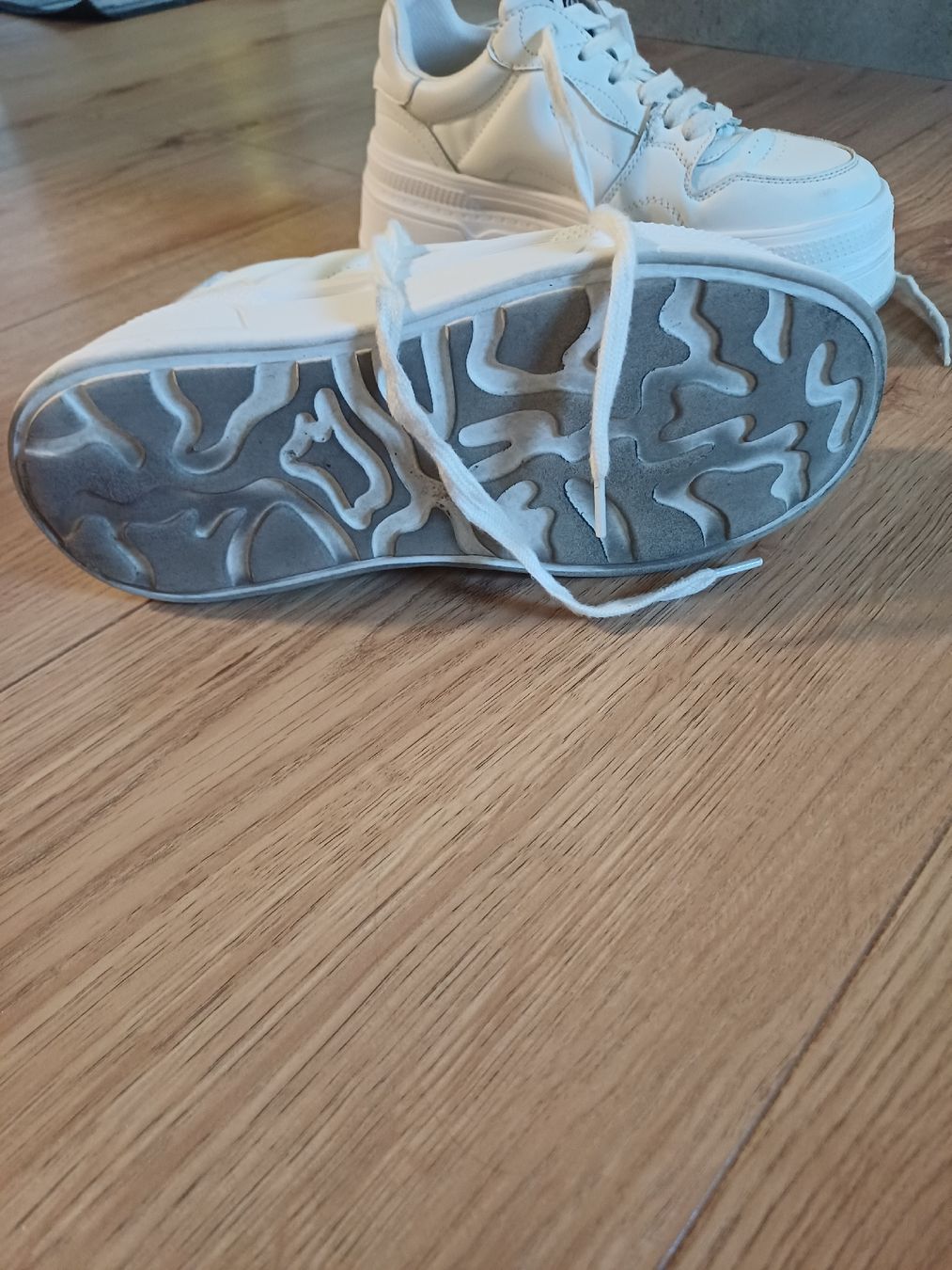 Buffalo Scarpe da donna: Buffalo 37 – Usato da La Punt Chamues-ch venduto da Aniram87 2