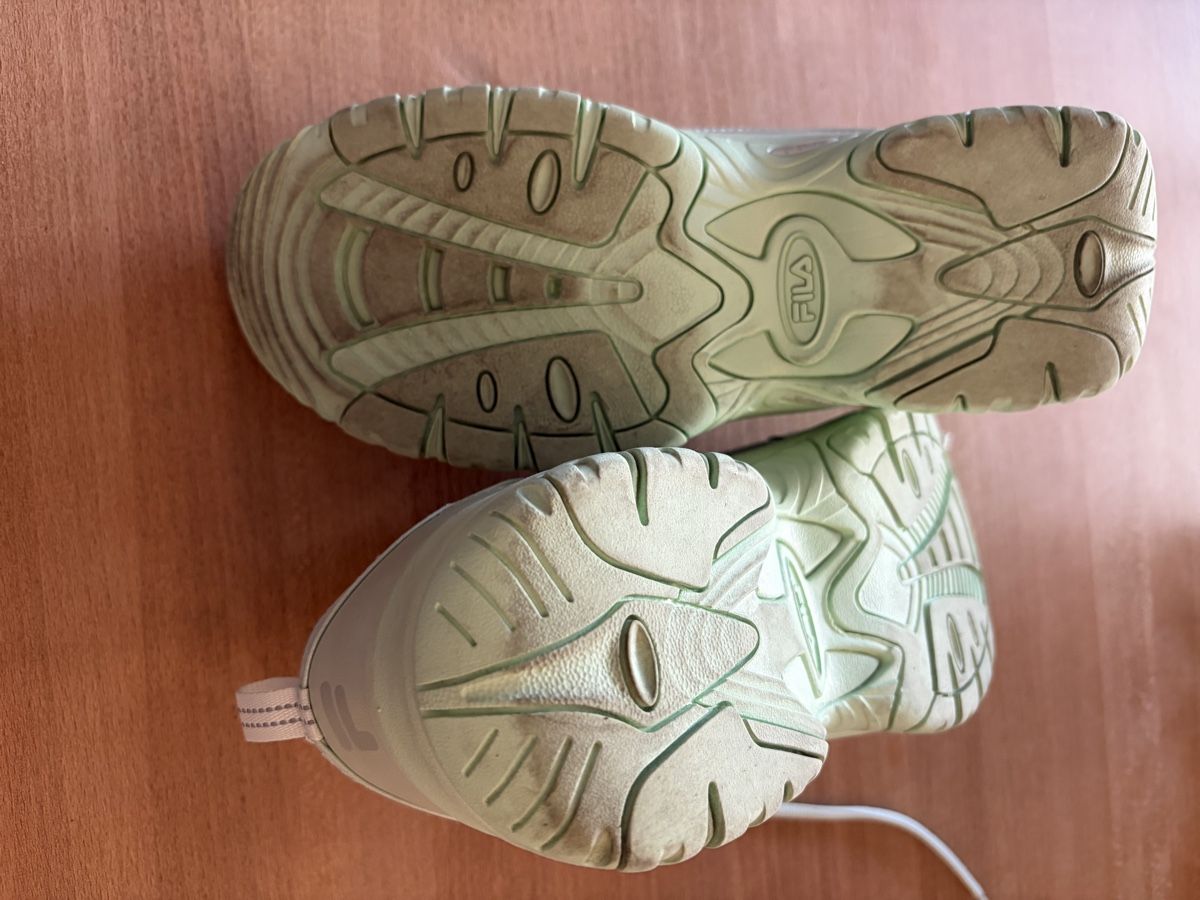 Fila Scarpe da donna: Fila Sneakers Modell Strada  mint Grösse 37.5 – Usato da Wetzikon ZH venduto da rvollenweider 2