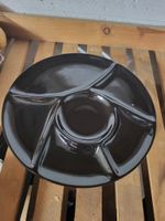 Set aus 4 schwarzen Vintage-Serviertellern, unterteilt