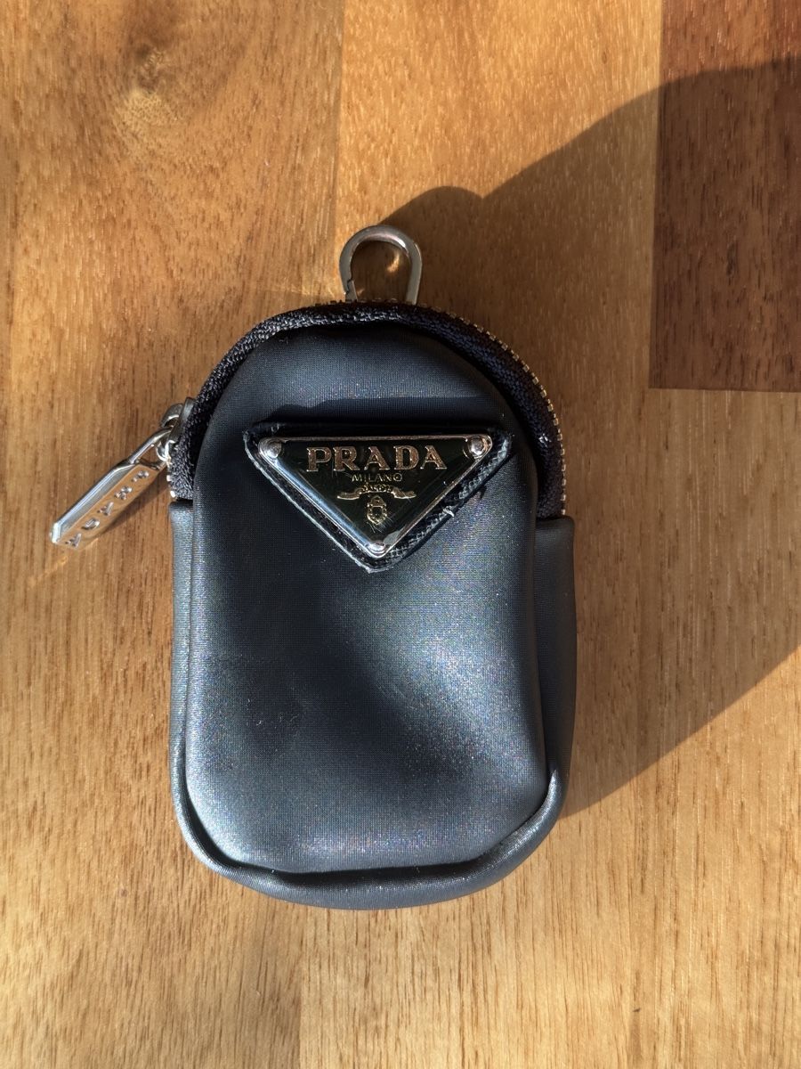 Taschen: Pouch Black Small evtl. Prada – Gebraucht aus Luzern von Ex-Raudi 8