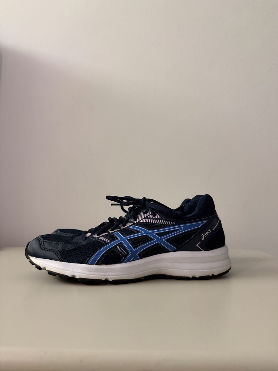 Asics Chaussures femmes: Asics Running | EU 40  – D'occasion à Zürich par 2ndhandzurich 5