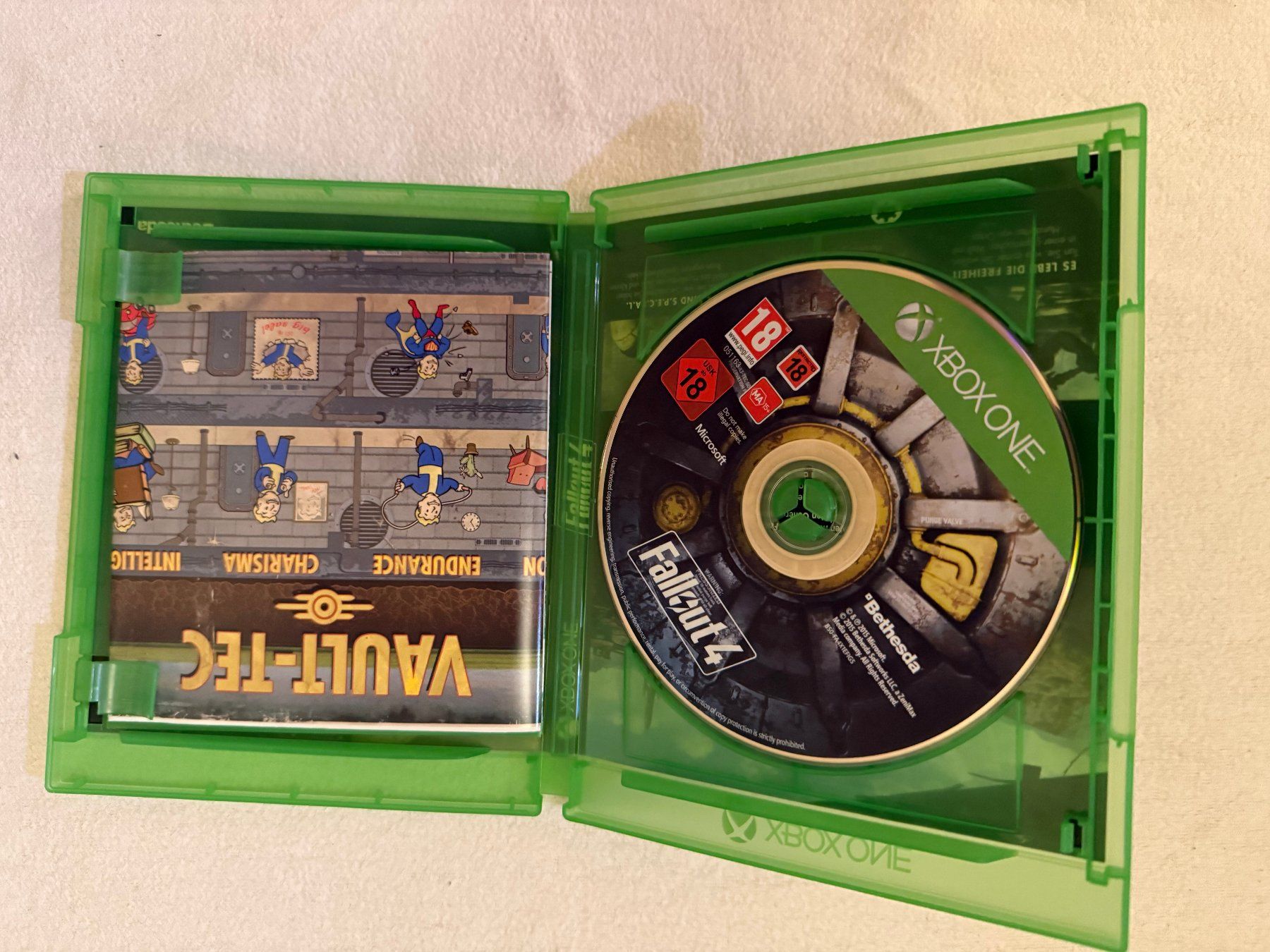 Microsoft Consoles: Xbox One OVP + Controller + 5 Spiele: GTA V, Witcher 3 – D'occasion à Bern par mat_rl7h 8