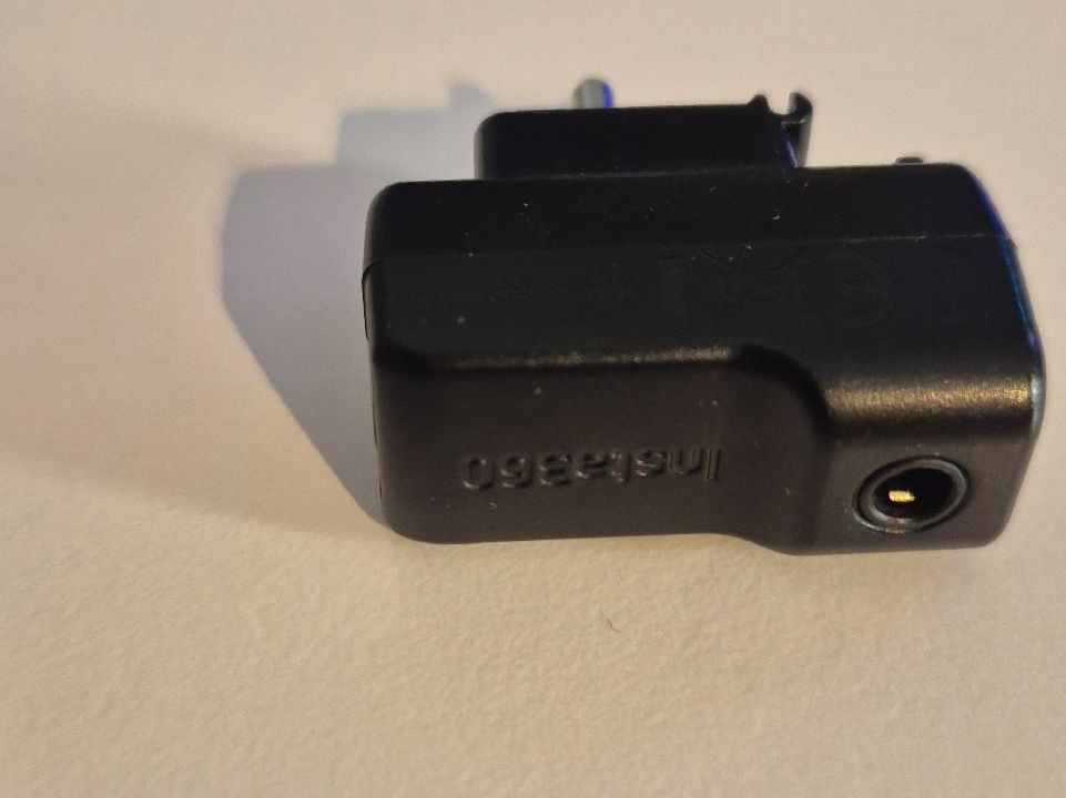 Laufwerke & Adapter: Insta 360 x3 Audio Adapter – Gebraucht aus Diessenhofen von Obscuro94