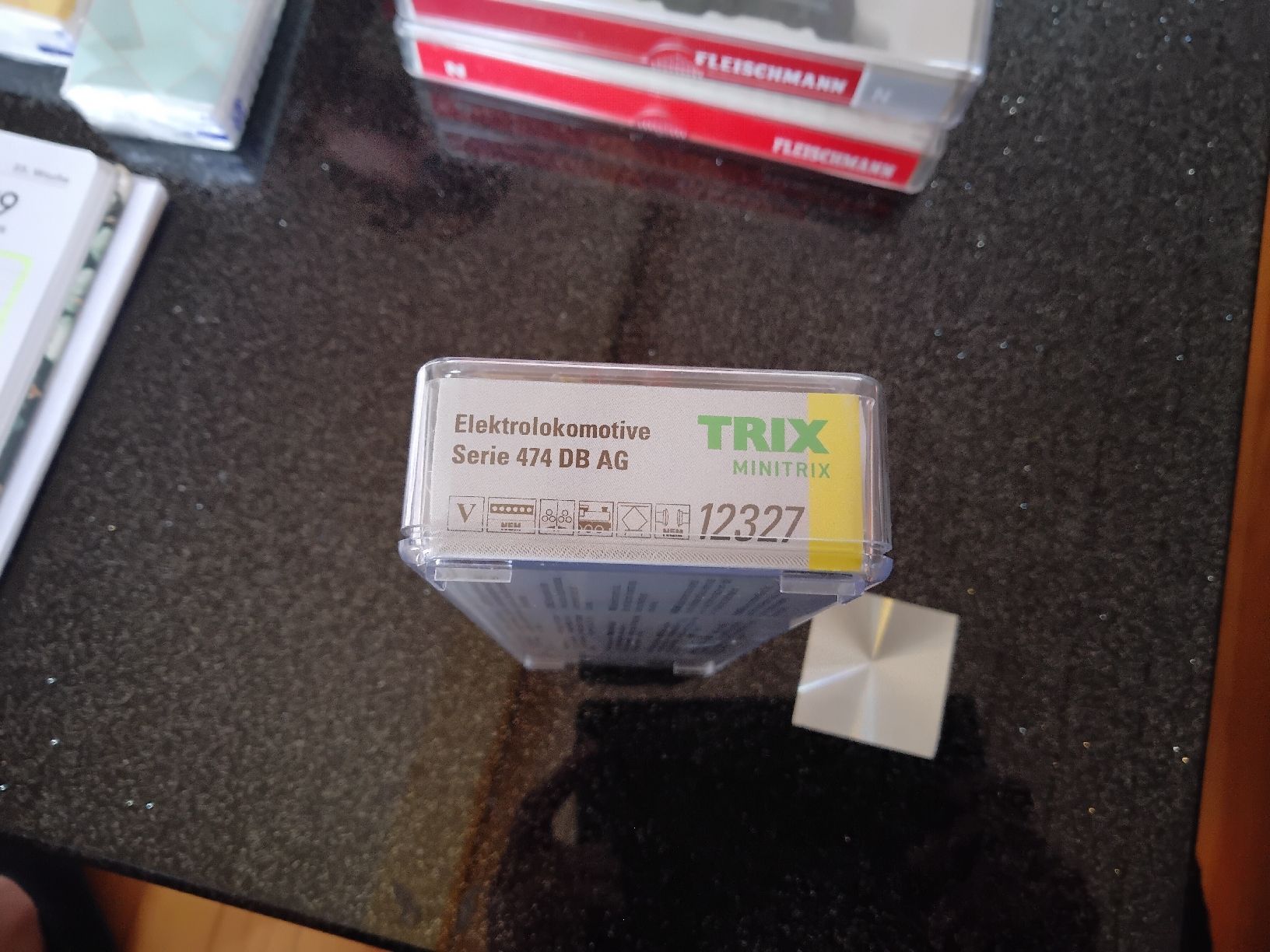 Trix Modelleisenbahnen: Minitrix SBB Cargo DC Analog mit NEM Buchse Neuwertig  – Neu und originalverpackt aus Romanshorn von jar_rxt9 2