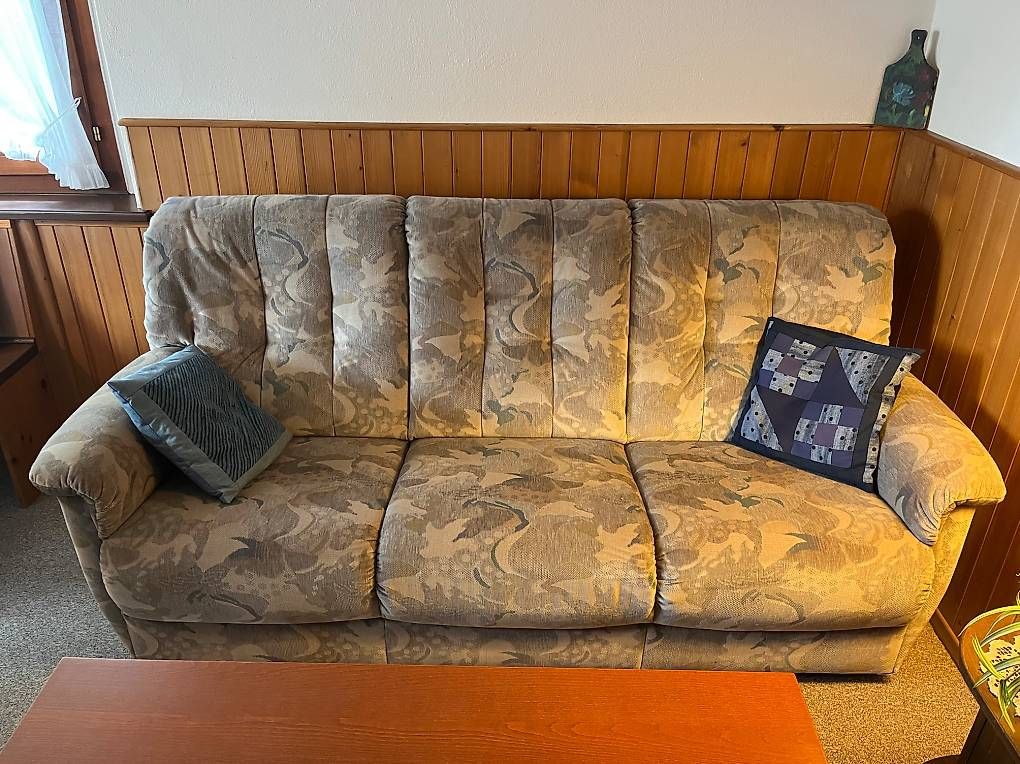 Sofas: Sofa – D'occasion à Bern par Chrigel39 1