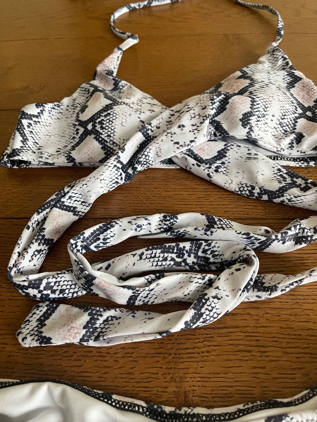 Costumi da bagno & Bikini: Bikini in Gr S Schlangenoptik Neu – Nuovo e nell'imballaggio originale da Bassersdorf venduto da Sandy456 2