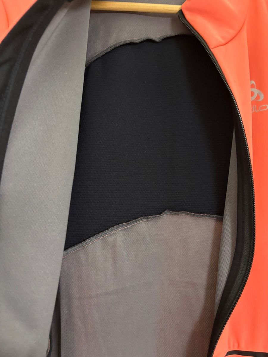 Odlo Vestes: Windbreaker ODLO S – D'occasion à Zürich par sliff 3