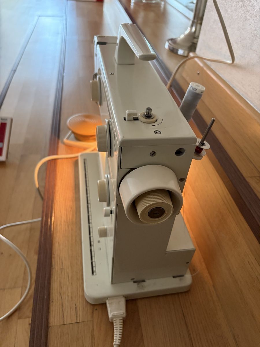 Bernina Macchine da cucire: Bernina 900 – Usato da Schlieren venduto da MQ1965 6