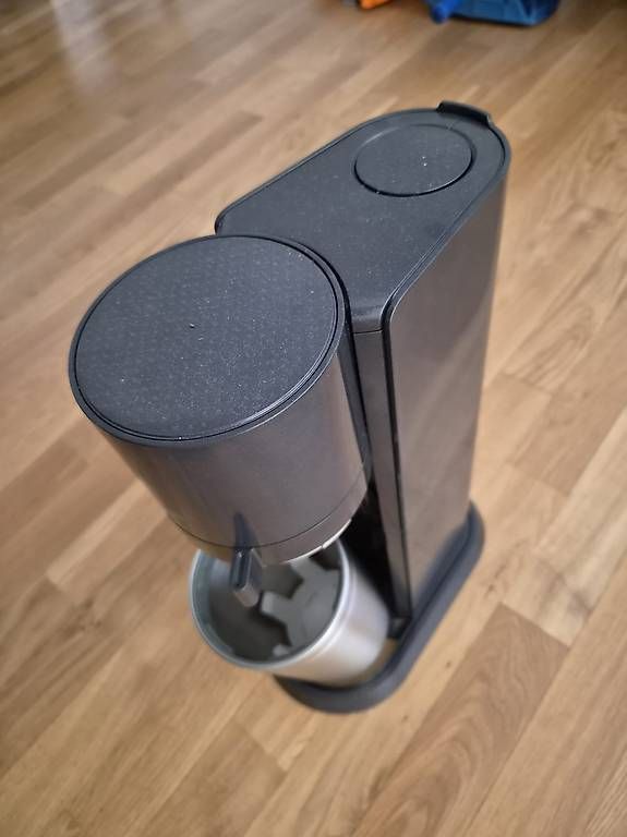 Sodastream Elettrodomestici da cucina: Sodastream Duo mit C02 Zylinder – Usato da Ebikon venduto da Stromey 3