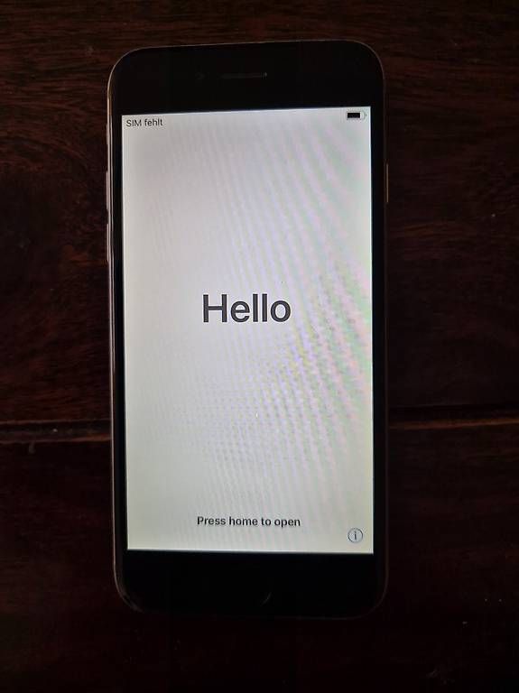 Apple Portables: IPhone 6, Silber, 128GB – D'occasion à Zürich par anastacia03 2