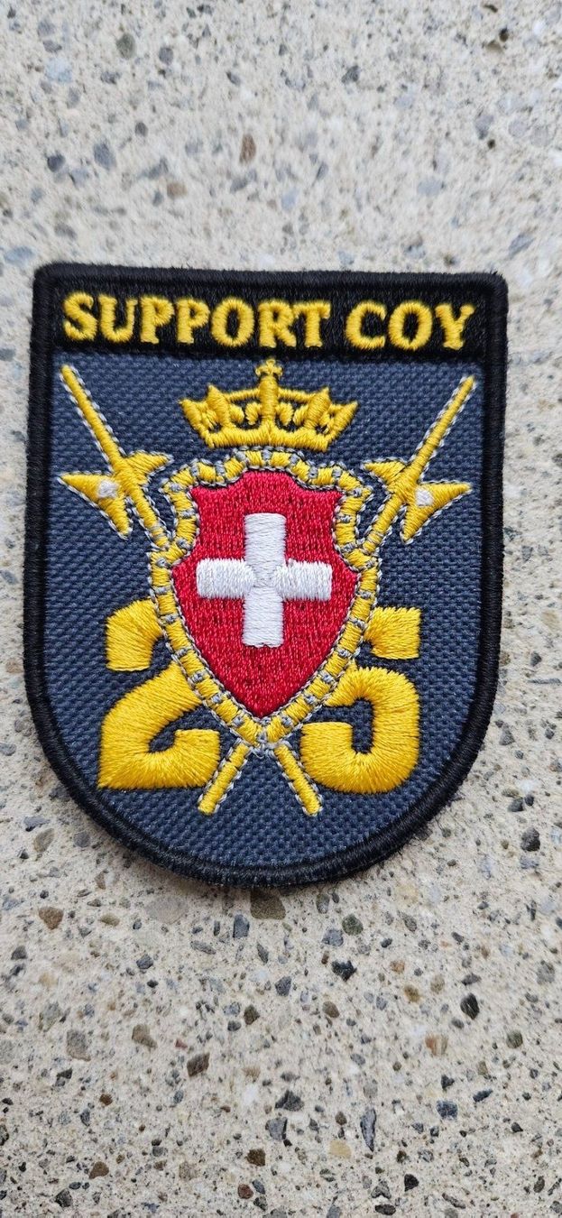 Schweizer Armee Placchette & Badge: *** Swisscoy Badge mit Klett *** – Nuovo e nell'imballaggio originale da Riedholz venduto da fr_sIruP