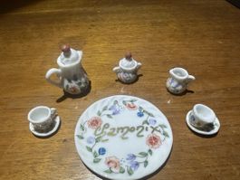 Service à thé miniature décoratif - Porcelaine fleurie