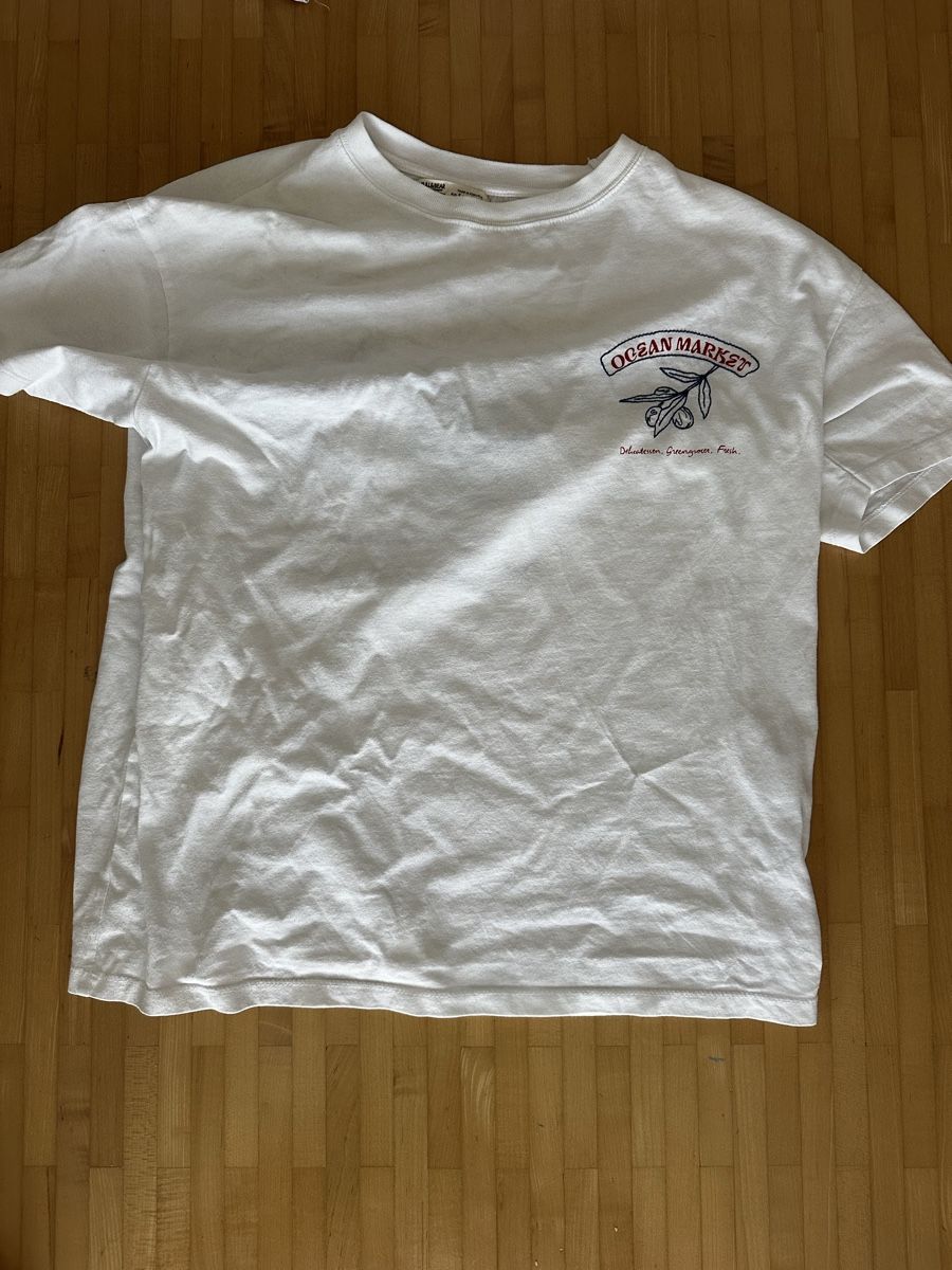 T-shirts: Sommer Shirt – Neuf (Voir description) à Mettmenstetten par nad_9nq2