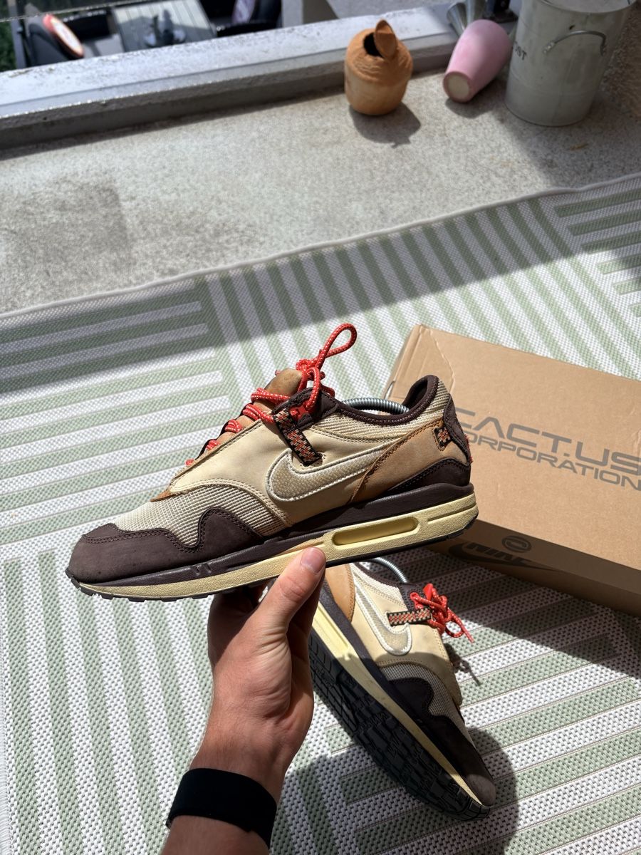 Nike Scarpe da uomo: Air Max 1 Travis Scott Baroque Brown – Usato da Lausanne venduto da mil_2s88 1