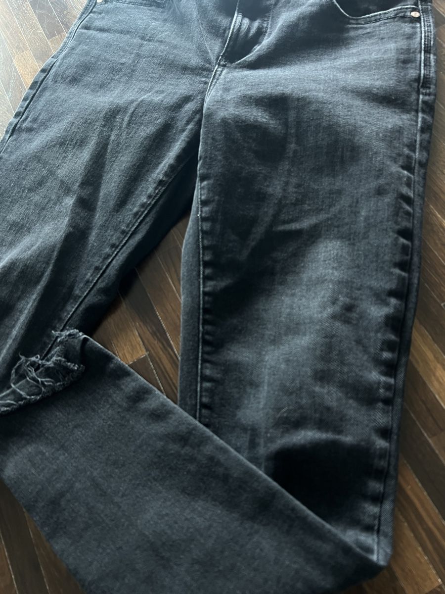 Zara Jeans: Zara Jeans Gr. 36 – Gebraucht aus Baar von Lila2006 1