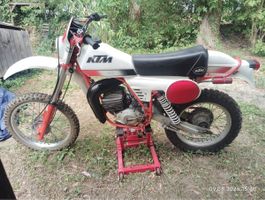 KTM 125 DS II weiss/rot  Jg.1980