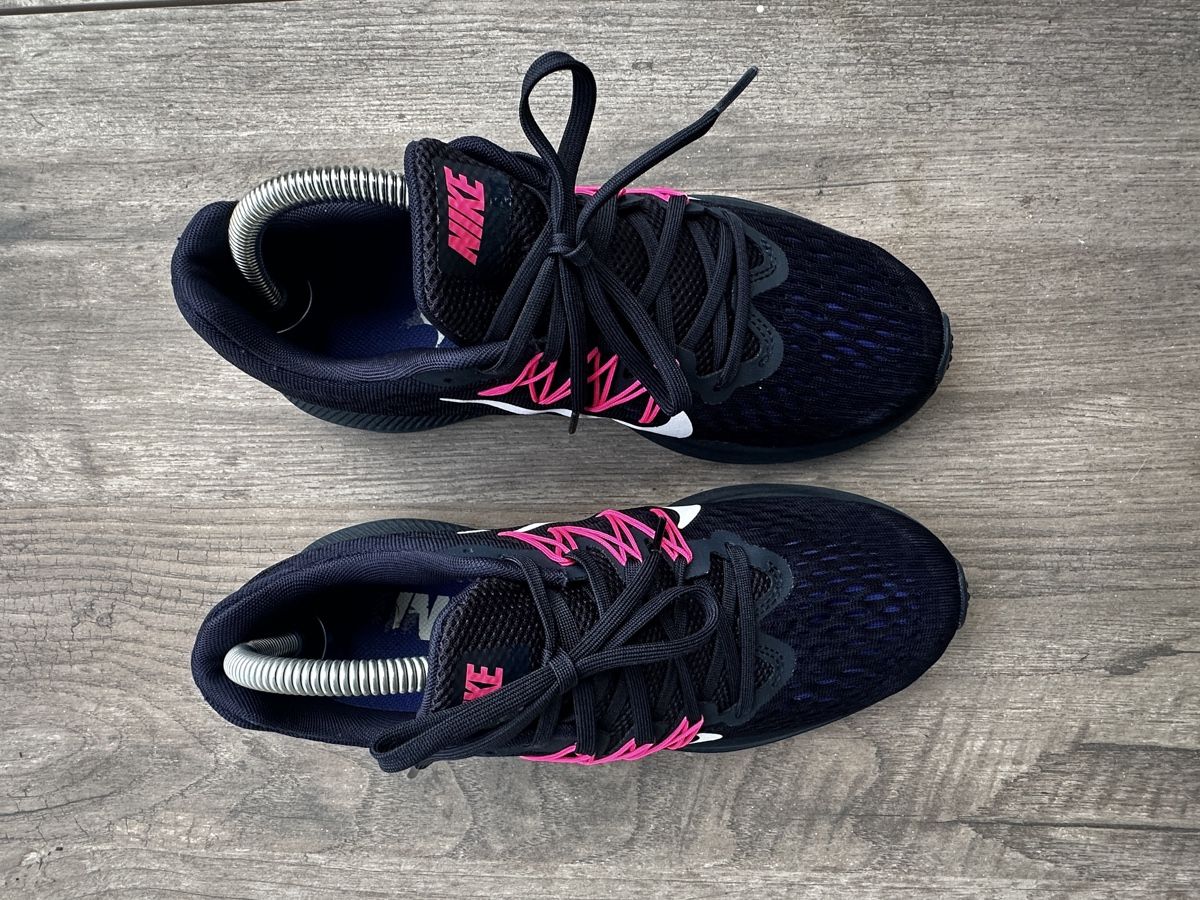 Damenschuhe: Nike Turnschuhe – Gebraucht aus Dürnten von Sugus73 1