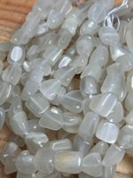 Strang echte Moonstone Nuggets / stone 8-10 mm