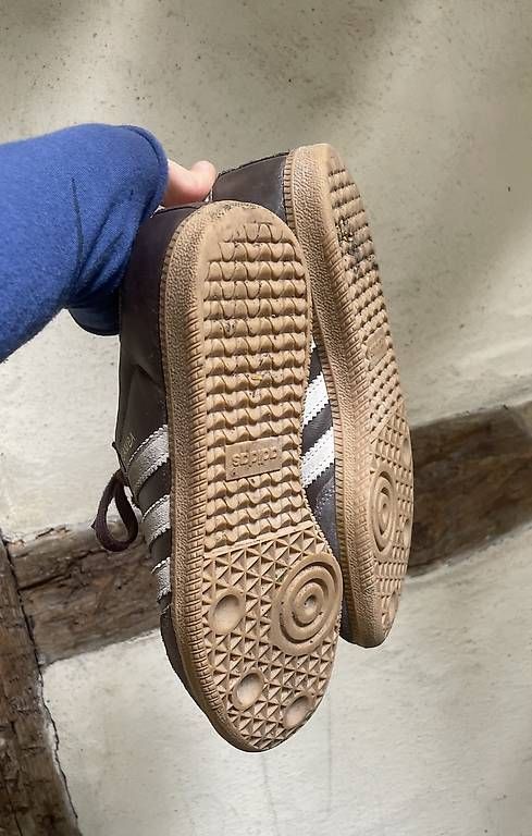 Adidas Scarpe da uomo: Adidas Samba Braun 40 – Usato da Bern venduto da anja.koller1 2