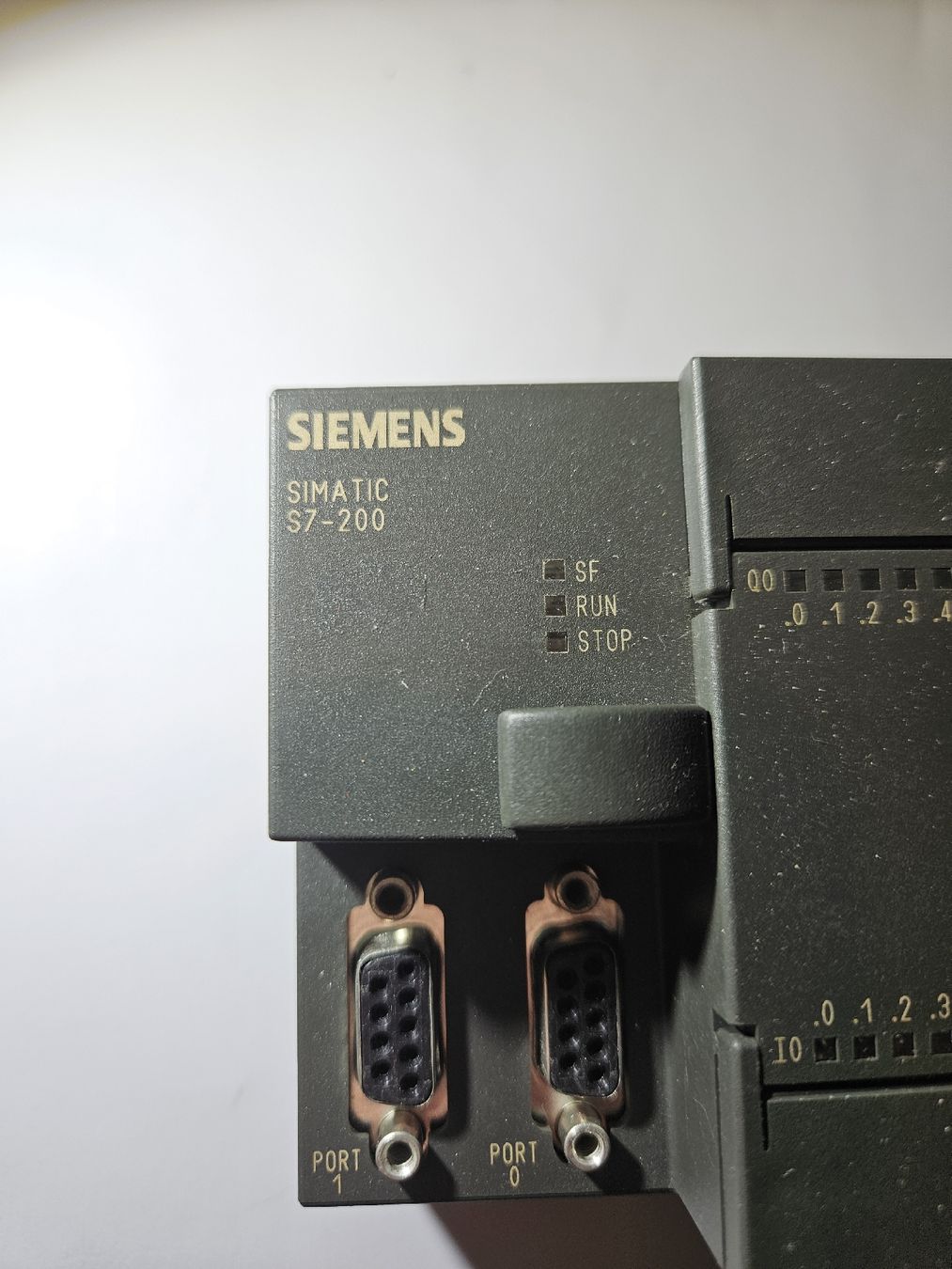 Siemens Componenti elettronici: Siemens Simatic S7-200 CPU 226 – Usato da Kölliken venduto da 7-ELEVEN 1