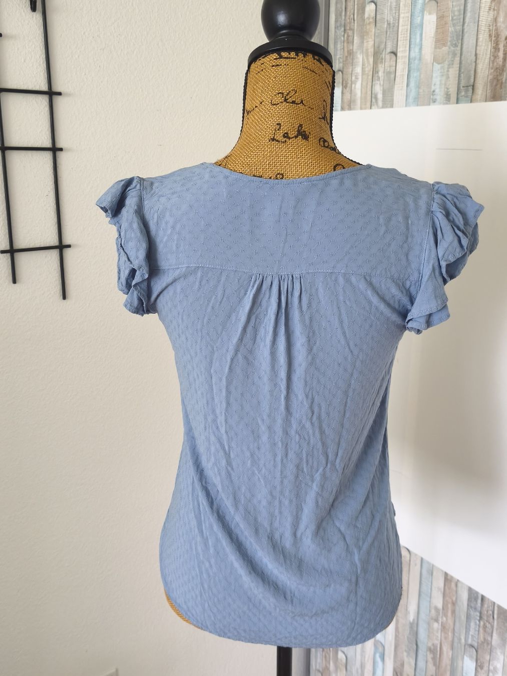C&A T-Shirts: Shirt C&A hellblau Grösse 34 neuwertig – Neu (gemäss Beschreibung) aus KRIENS von Franzy_Blond10 2