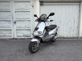 Piaggio Skipper ST 125 Roller Scooter